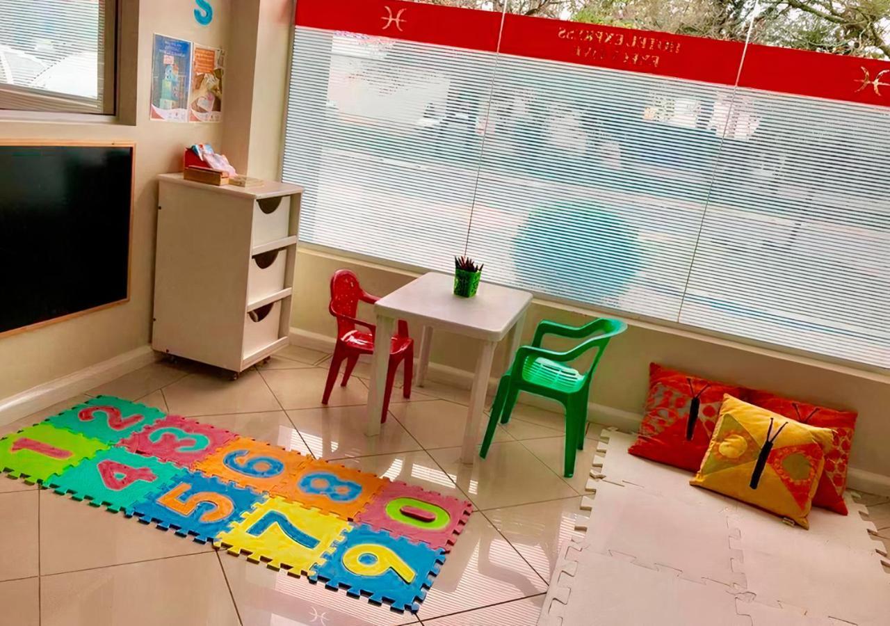 Hotel Suarez Executive 노부암부르구 외부 사진