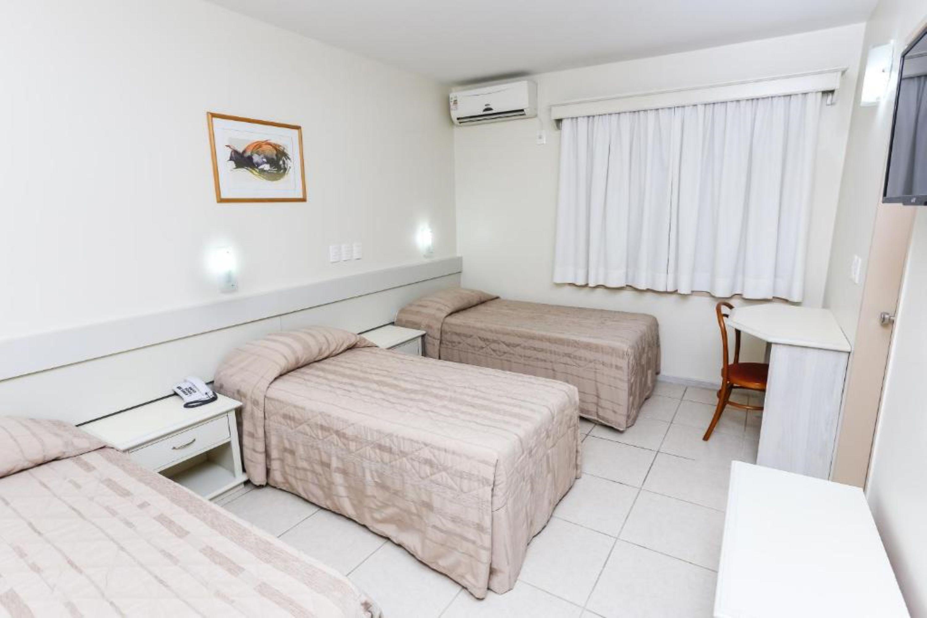 Hotel Suarez Executive 노부암부르구 외부 사진