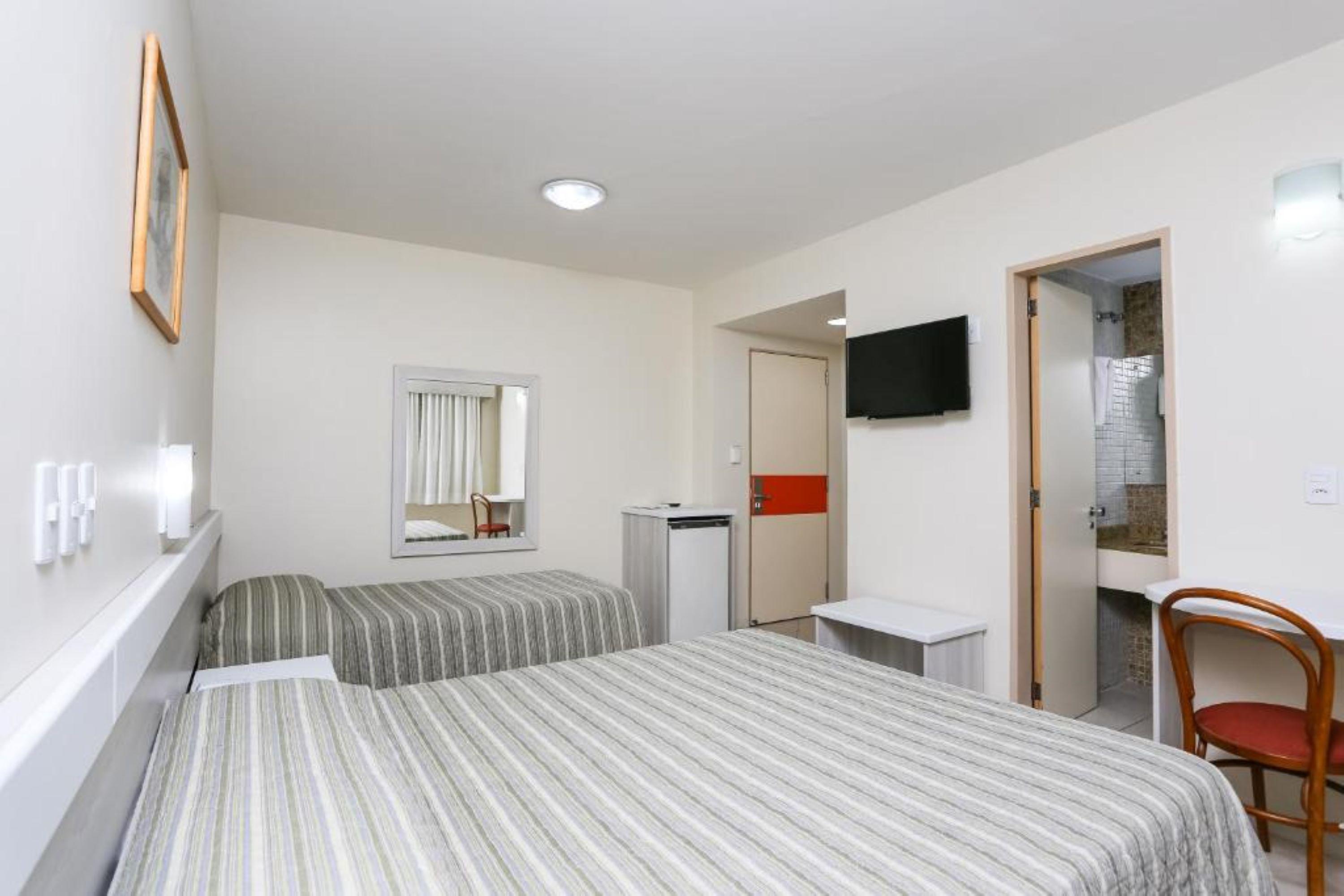 Hotel Suarez Executive 노부암부르구 외부 사진