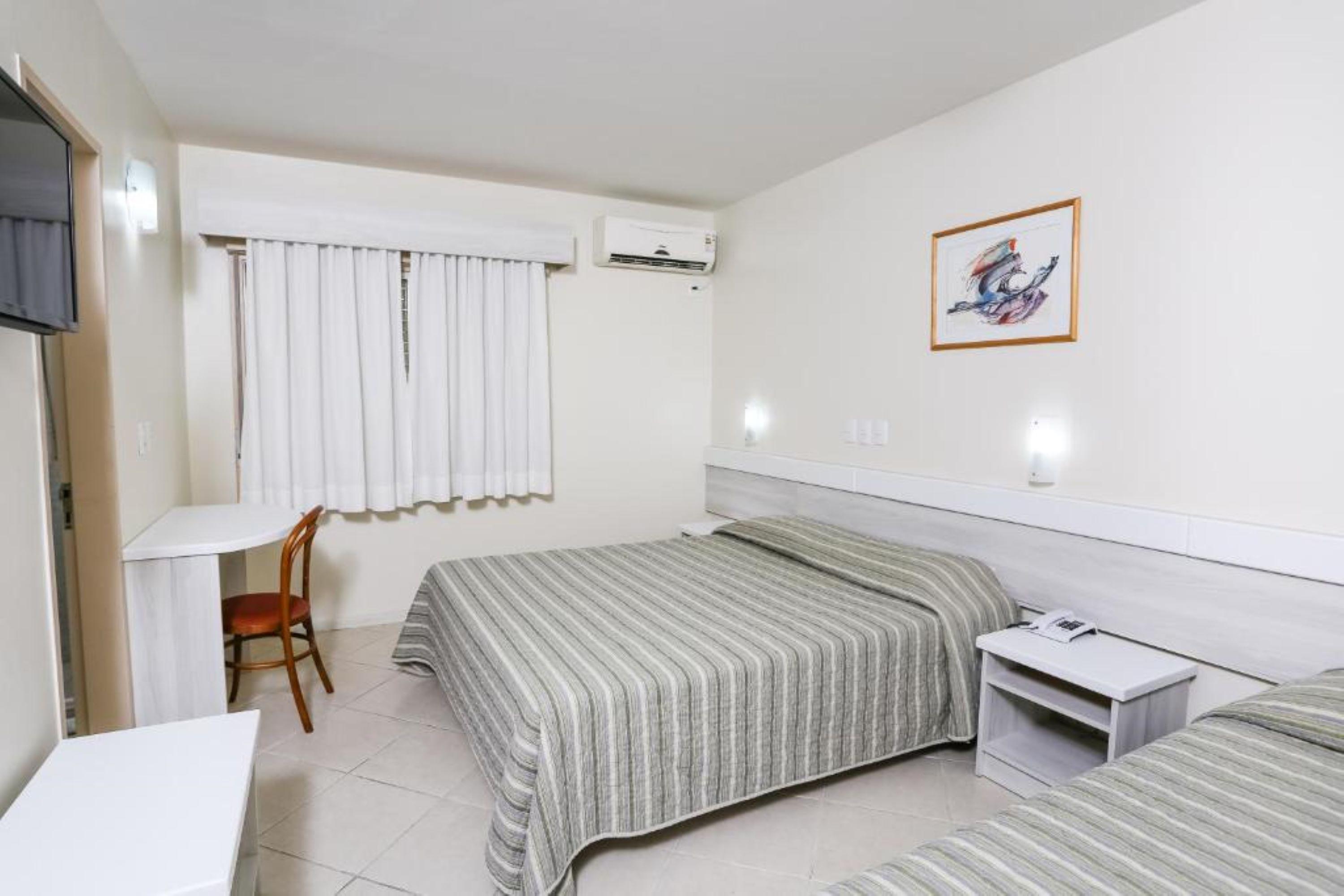 Hotel Suarez Executive 노부암부르구 외부 사진
