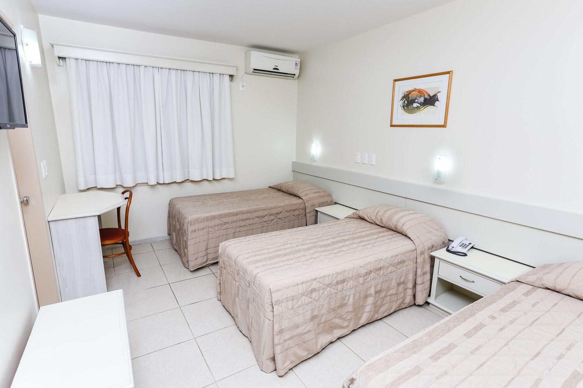 Hotel Suarez Executive 노부암부르구 외부 사진