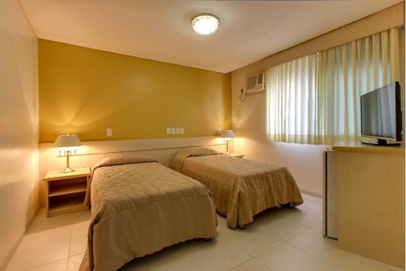 Hotel Suarez Executive 노부암부르구 외부 사진