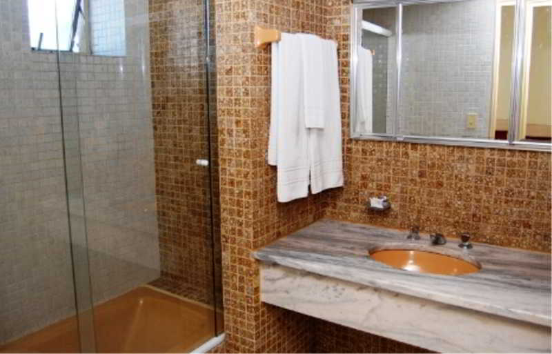 Hotel Suarez Executive 노부암부르구 외부 사진